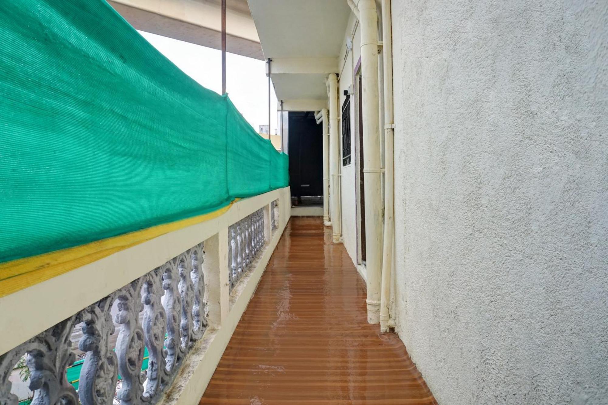 Pimpri-Chinchwad Hotel O Metro View מראה חיצוני תמונה